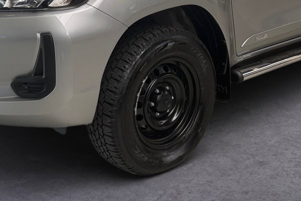 TOYOTA Hilux 2.8 POWER PACK 4X4 CD 16V DIESEL 4P MANUAL 2022/2023