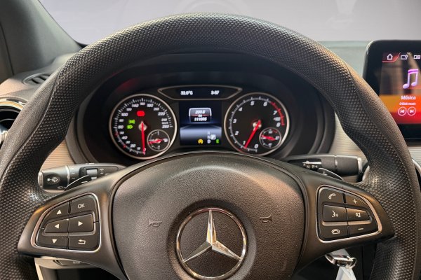 MERCEDES-BENZ B 200 1.6 TURBO GASOLINA 4P AUTOMÁTICO 2015/2015
