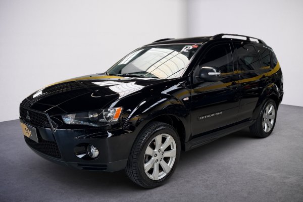 MITSUBISHI OUTLANDER 2.0 16V GASOLINA 4P AUTOMÁTICO 2011/2012
