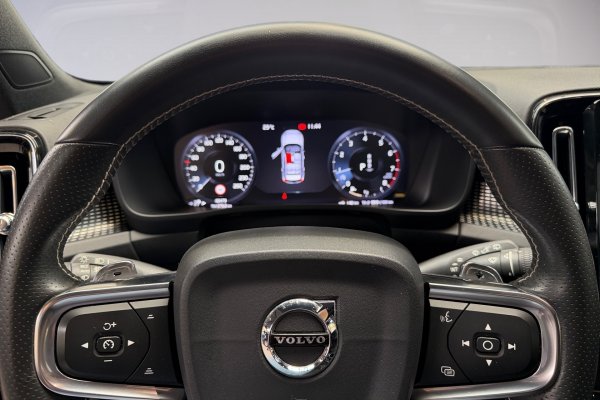 VOLVO XC40 2.0 T5 GASOLINA R-DESIGN AWD GEARTRONIC 2019/2020