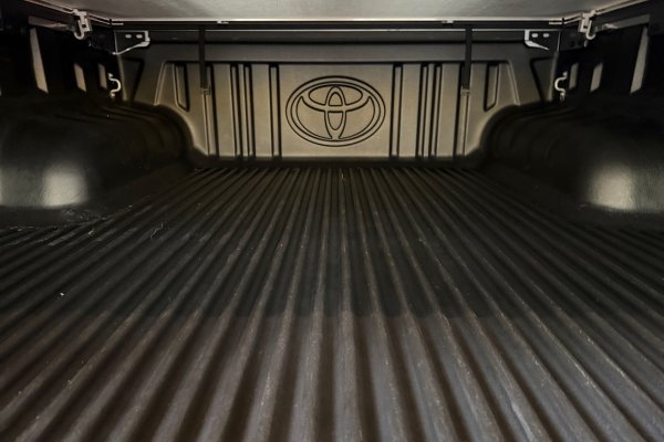 TOYOTA Hilux 2.8 POWER PACK 4X4 CD 16V DIESEL 4P MANUAL 2022/2023