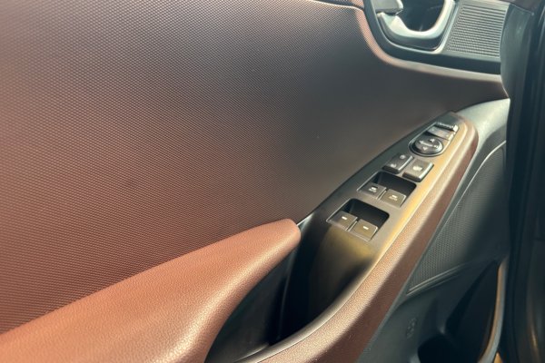 HYUNDAI IONIQ 1.6 GDI HEV DCT 2022/2023
