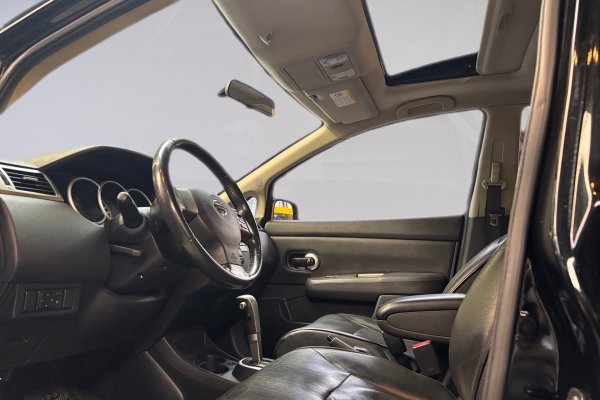 NISSAN TIIDA 1.8 SL 16V FLEX 4P AUTOMÁTICO 2011/2012