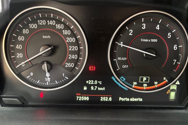 BMW 120i 2.0 16V SPORT GP ACTIVEFLEX 4P AUTOMÁTICO 2015/2016