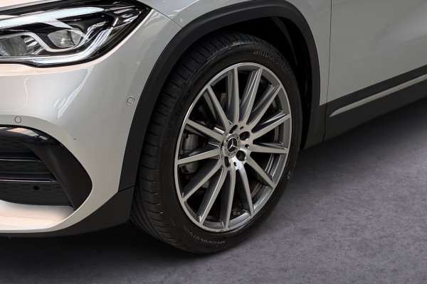 MERCEDES-BENZ GLA 200 1.3 GCI GASOLINA AMG LINE 7G-DCT 2021/2021