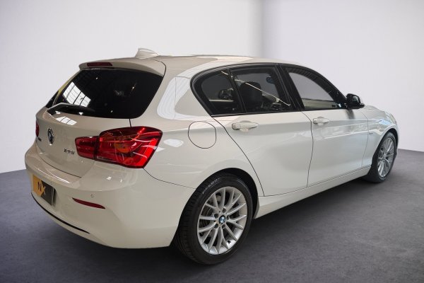 BMW 120i 2.0 16V SPORT GP ACTIVEFLEX 4P AUTOMÁTICO 2015/2016
