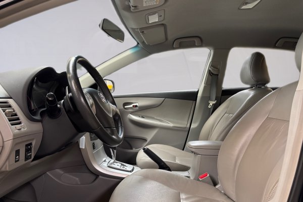 TOYOTA Corolla 2.0 XEI 16V FLEX 4P AUTOMÁTICO 2013/2014
