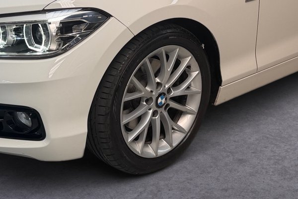 BMW 120i 2.0 16V SPORT GP ACTIVEFLEX 4P AUTOMÁTICO 2015/2016