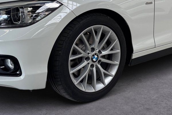 BMW 120i 2.0 16V SPORT GP ACTIVEFLEX 4P AUTOMÁTICO 2015/2016
