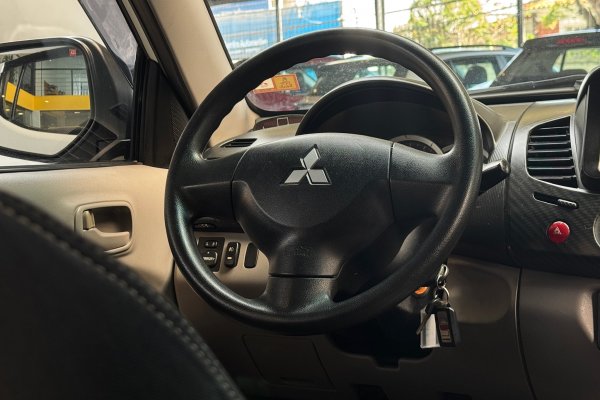 MITSUBISHI L200 TRITON 3.2 GL 4X4 CD 16V TURBO INTERCOLER DIESEL 4P MANUAL 2013/2013