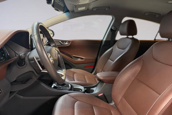 HYUNDAI IONIQ 1.6 GDI HEV DCT 2022/2023 HYUNDAI IONIQ 1.6 GDI HEV DCT 2022/2023