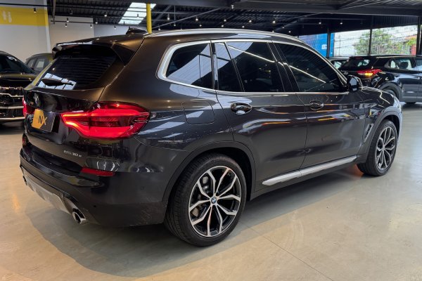 BMW X3 2.0 16V HÍBRIDO X LINE XDRIVE30E STEPTRONIC 2021/2021