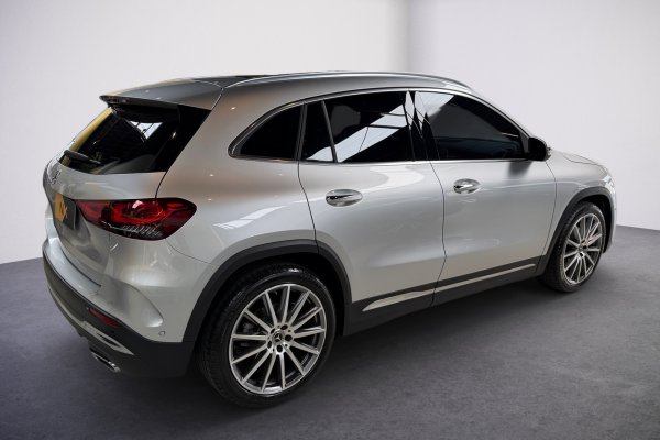 MERCEDES-BENZ GLA 200 1.3 GCI GASOLINA AMG LINE 7G-DCT 2021/2021