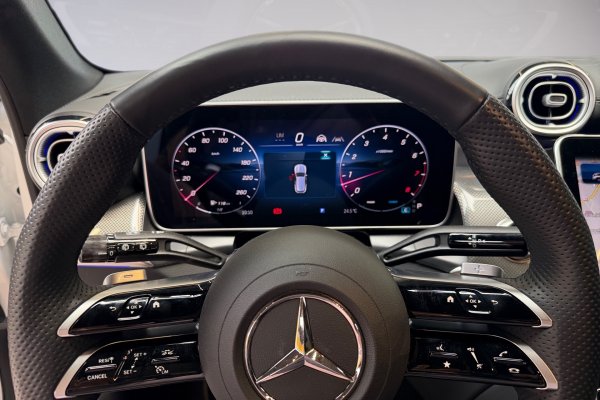 MERCEDES-BENZ GLC 300 2.0 MHEV AMG LINE 4MATIC 9G-TRONIC 2025/2026