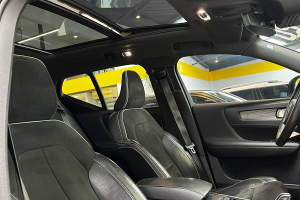 VOLVO XC40 2.0 T5 GASOLINA R-DESIGN AWD GEARTRONIC 2019/2020