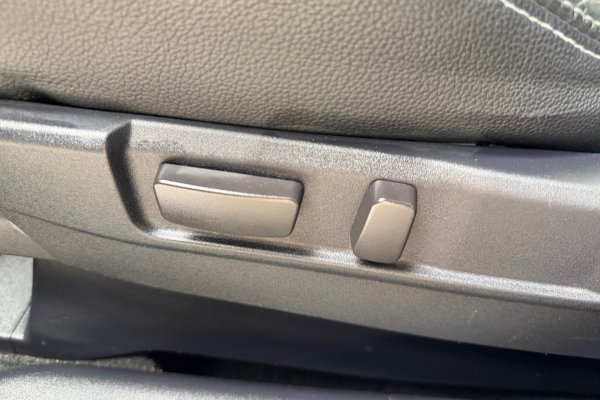 MITSUBISHI OUTLANDER 2.0 16V GASOLINA 4P AUTOMÁTICO 2011/2012