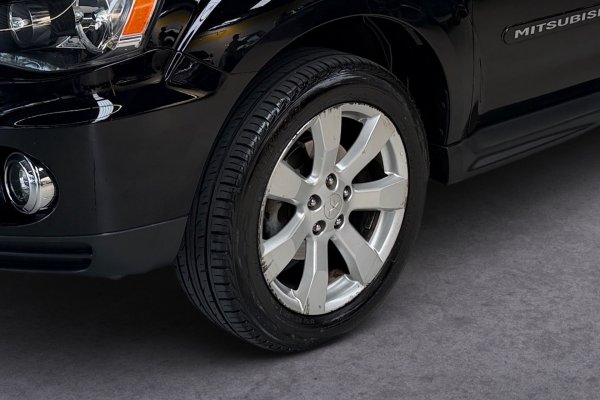 MITSUBISHI OUTLANDER 2.0 16V GASOLINA 4P AUTOMÁTICO 2011/2012