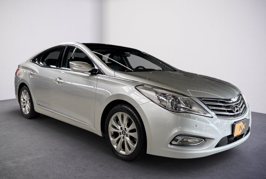HYUNDAI Azera 3.0 MPFI GLS SEDAN V6 24V GASOLINA 4P AUTOMÁTICO 2012/2013