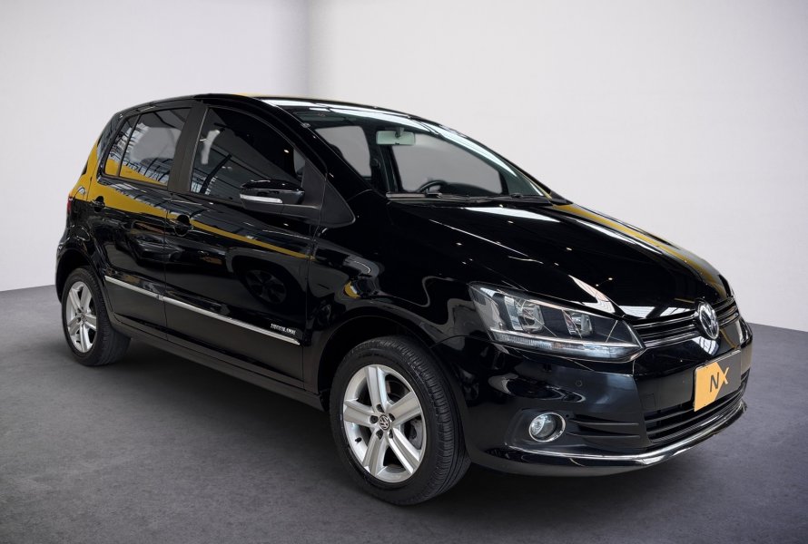 VOLKSWAGEN Fox 1.6 MSI HIGHLINE 16V FLEX 4P AUTOMATIZADO 2016/2016 VOLKSWAGEN Fox 1.6 MSI HIGHLINE 16V FLEX 4P AUTOMATIZADO 2016/2016
